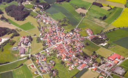 Leider haben wir keinen Titel zu diesem Bild. Wir arbeiten daran und bitten um Ihr Verständnis. Weidensees