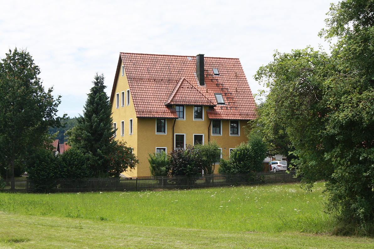 Rathaus-web.jpg